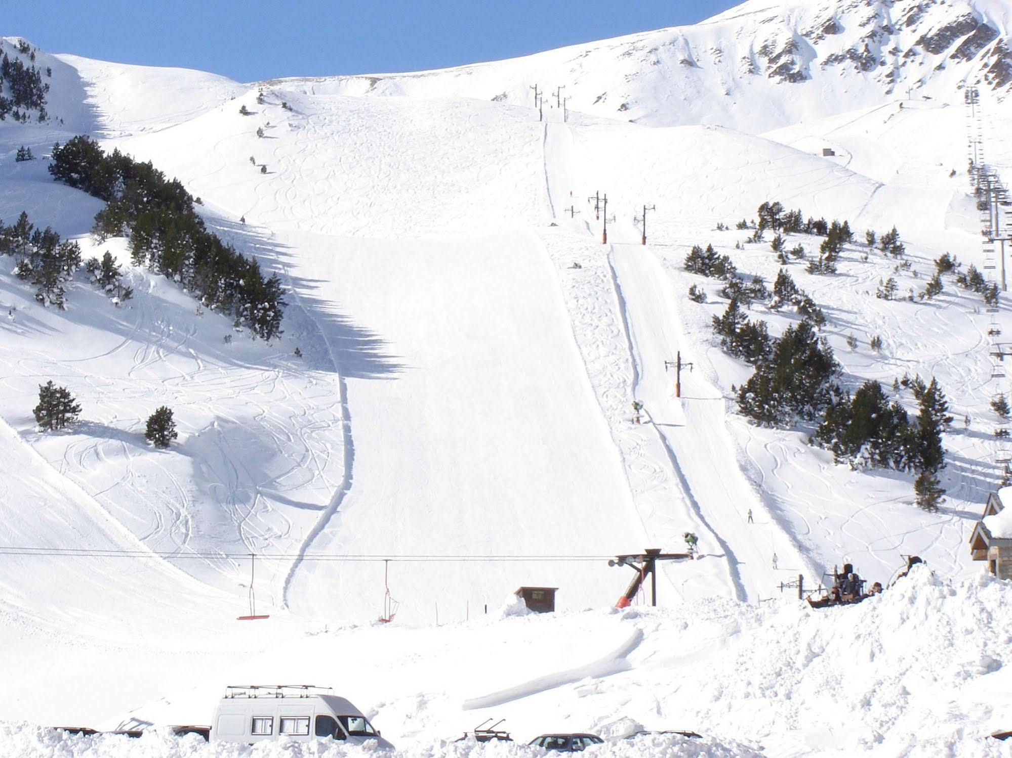 Hotel La Farga Ripoll Bagian luar foto