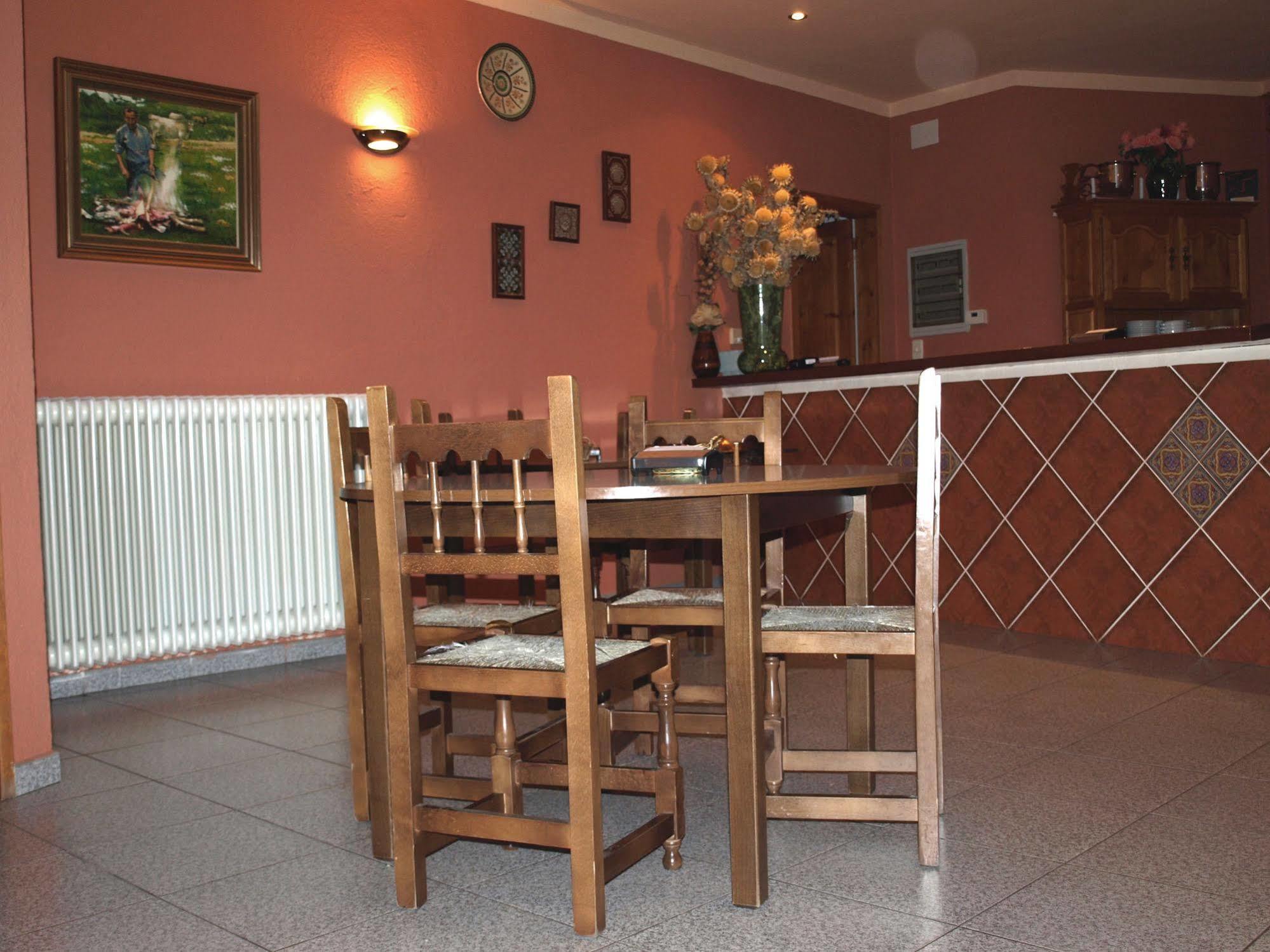 Hotel La Farga Ripoll Bagian luar foto